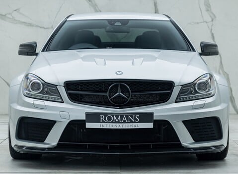 Mercedes-Benz C63 AMG Black Series 9