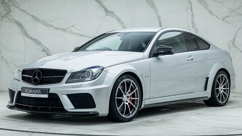 Mercedes-Benz C63 AMG Black Series 