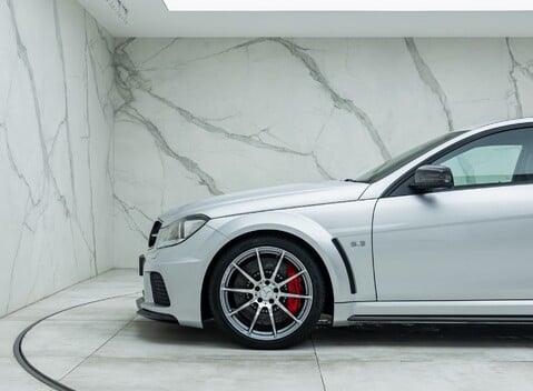 Mercedes-Benz C63 AMG Black Series 41