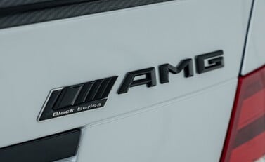 Mercedes-Benz C63 AMG Black Series 38