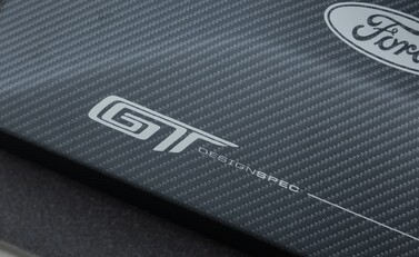 Ford GT Carbon Series 60