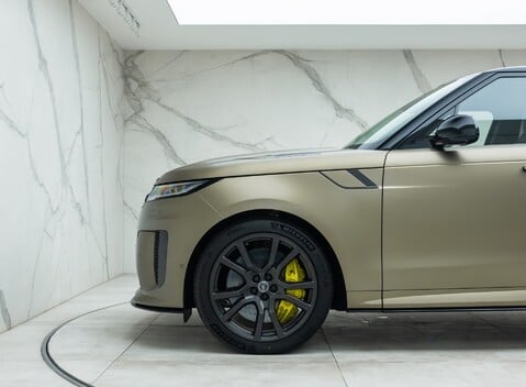 Land Rover Range Rover Sport P635 SV EDITION ONE 52