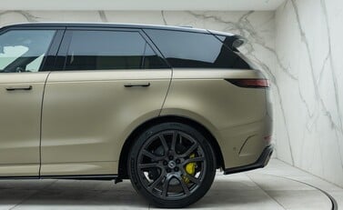 Land Rover Range Rover Sport P635 SV EDITION ONE CARBON BRONZE 53