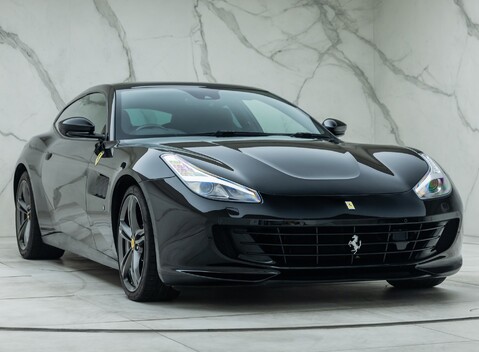 Ferrari GTC4 Lusso V12 6