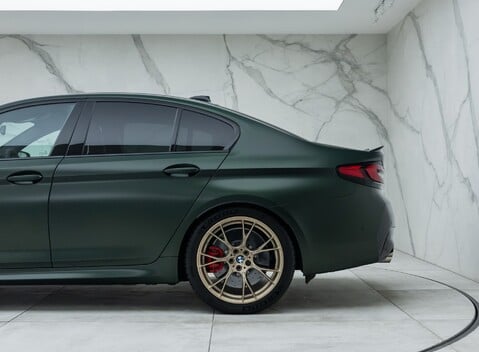 BMW M5 CS 42