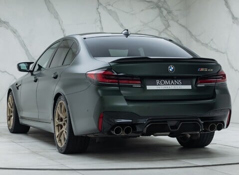 BMW M5 CS 7