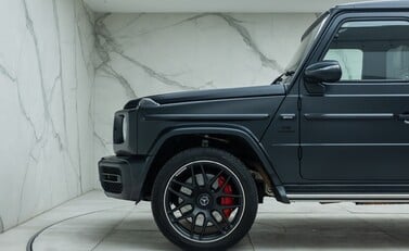 Mercedes-Benz G Series AMG G 63 31