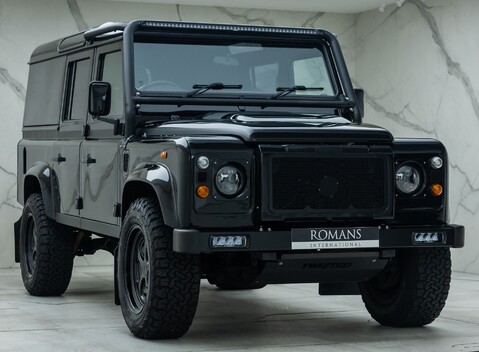 Land Rover Defender 110 XS Classic SIIA Twisted 6