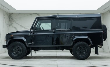 Land Rover Defender 110 XS Classic SIIA Twisted 2