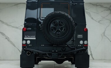 Land Rover Defender 110 XS Classic SIIA Twisted 5