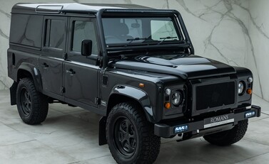 Land Rover Defender 110 XS Classic SIIA Twisted 8