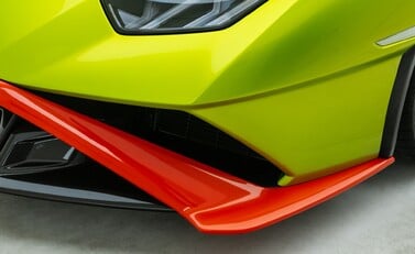 Lamborghini Huracan STO 34