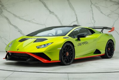 Lamborghini Huracan STO