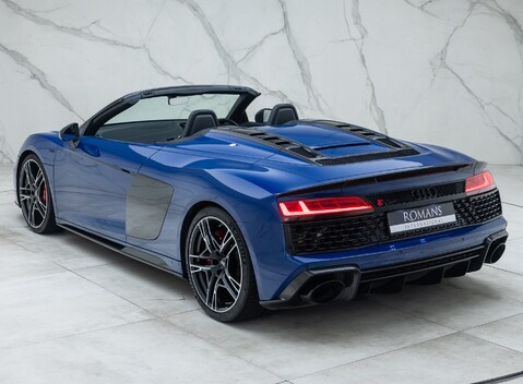 Audi R8 V10 PERFORMANCE CARBON BLACK SPYDER 7