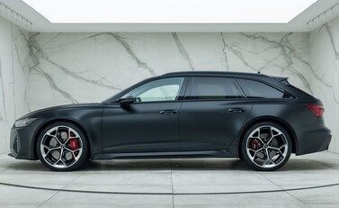 Audi RS6 AVANT PERFORMANCE CARBON VORSPRUNG 2