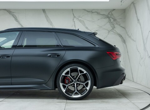 Audi RS6 AVANT PERFORMANCE CARBON VORSPRUNG 41