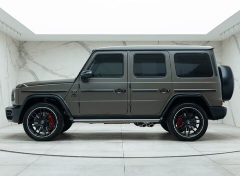 Mercedes-Benz G Class AMG G63 MAGNO EDITION 2