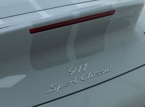 Porsche 911 SPORT CLASSIC (997) 37