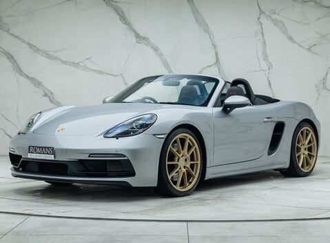 Porsche 718 BOXSTER GTS 4.0 1