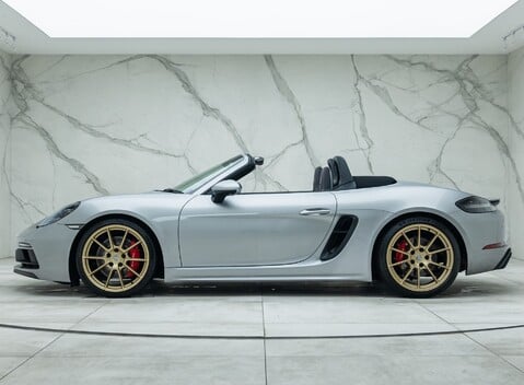 Porsche 718 BOXSTER GTS 4.0 3