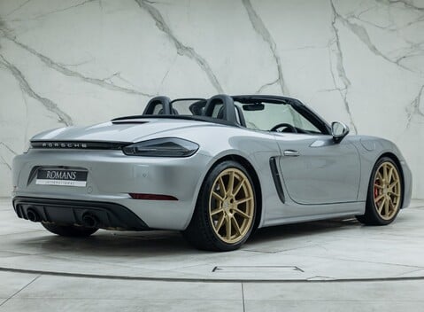 Porsche 718 BOXSTER GTS 4.0 6