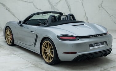 Porsche 718 BOXSTER GTS 4.0 14