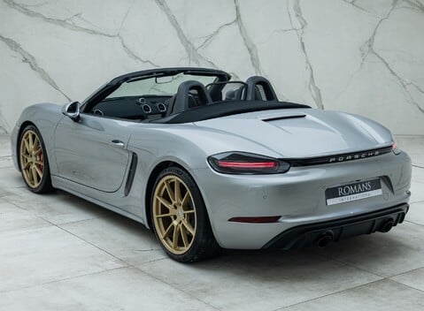 Porsche 718 BOXSTER GTS 4.0 14