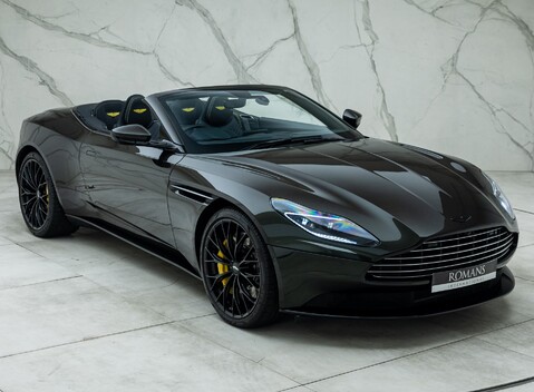 Aston Martin DB11 V8 VOLANTE 14