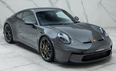 Porsche 911 GT3 TOURING (992) 11