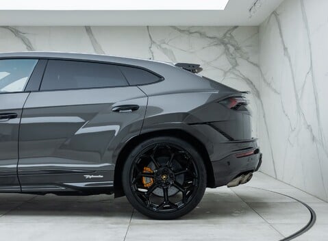 Lamborghini Urus PERFORMANTE 53