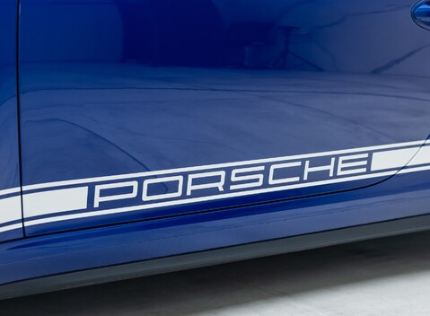 Porsche 911 Carrera 4S '5M Porsche Fans' (991) 34