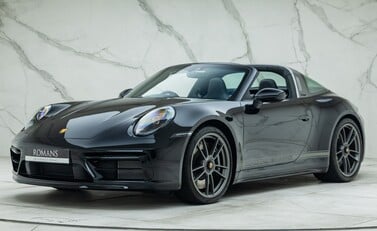 Porsche 911 Targa 50 YEARS PORSCHE DESIGN EDITION (992) 1