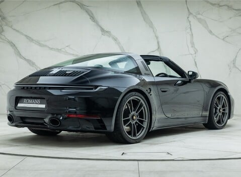 Porsche 911 Targa 50 YEARS PORSCHE DESIGN EDITION (992) 9