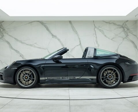 Porsche 911 Targa 50 YEARS PORSCHE DESIGN EDITION (992) 