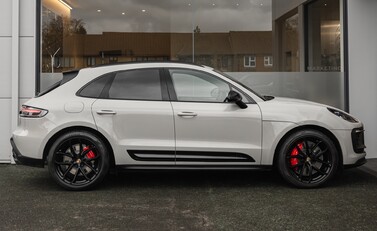 Porsche Macan GTS 3