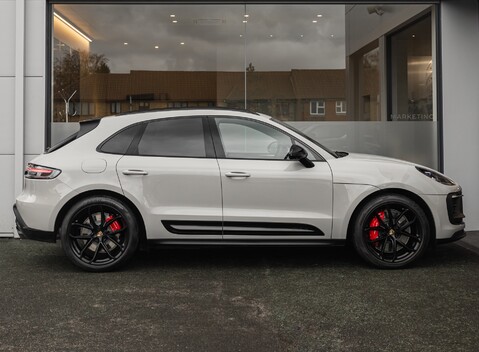 Porsche Macan GTS 3