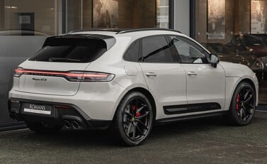 Porsche Macan GTS 4