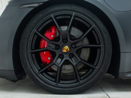 Porsche Taycan GTS SPORT TURISMO