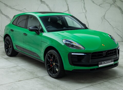 Porsche Macan GTS 11