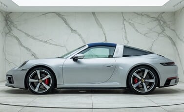 Porsche 911 Targa 4S (992) 7