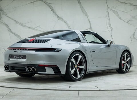 Porsche 911 Targa 4S (992) 9