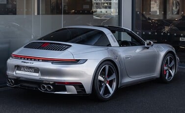 Porsche 911 Targa 4S (992) 3