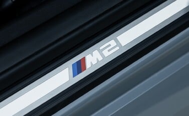 BMW M2 24