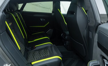 Lamborghini Urus GRAPHITE CAPSULE 19