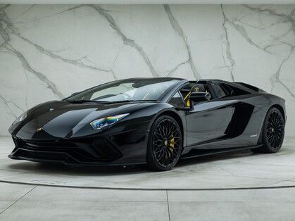 Lamborghini Aventador LP 740-4 S ROADSTER