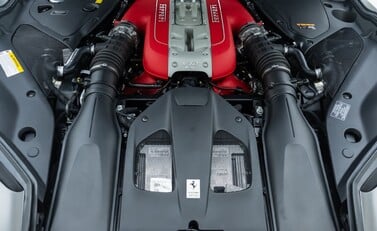 Ferrari 812 GTS 41