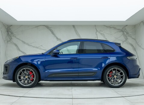 Porsche Macan GTS 2