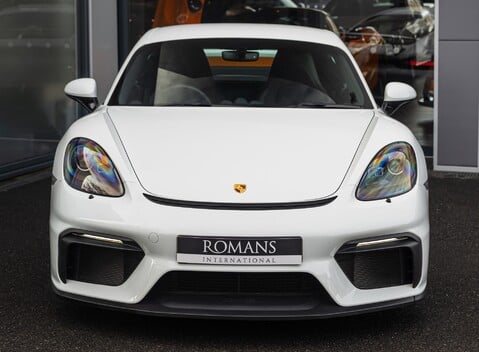 Porsche 718 Cayman GT4 4