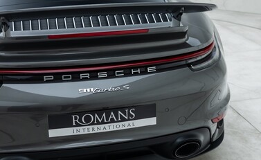 Porsche 911 Turbo S (992) 32