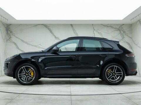 Hatch Kit | PORSCHE MACAN TURBO 2019 Hatch Kit | PORSCHE MACAN TURBO 2019